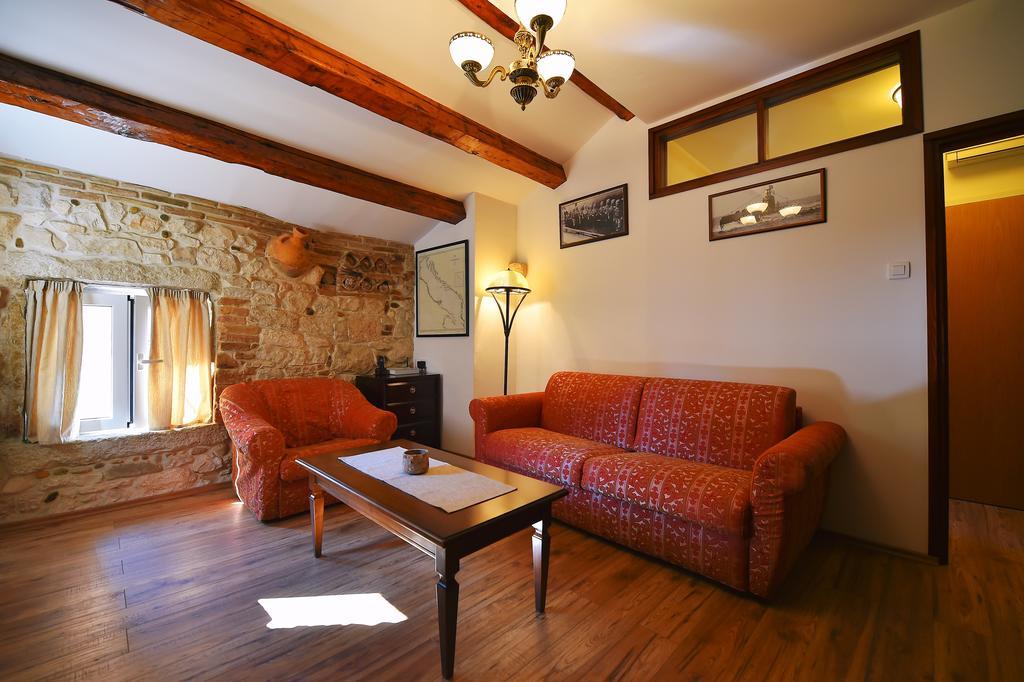 Antique Apartment Arsenale Rovinj Dış mekan fotoğraf
