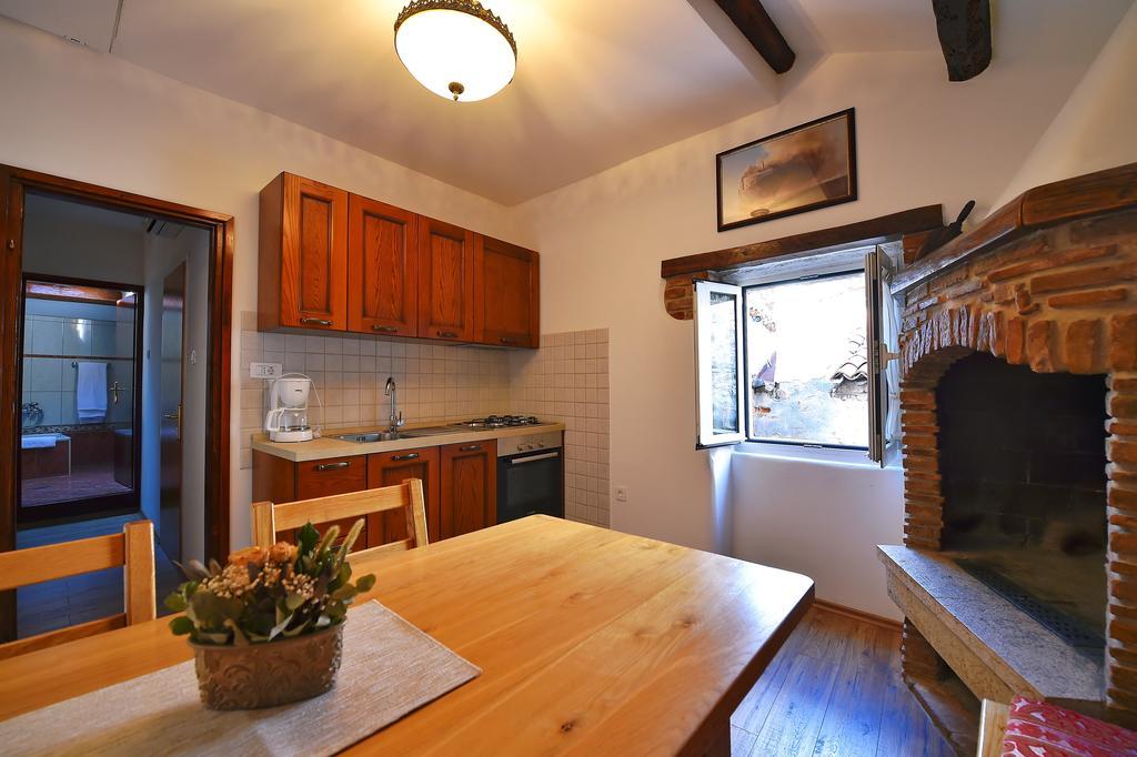 Antique Apartment Arsenale Rovinj Dış mekan fotoğraf